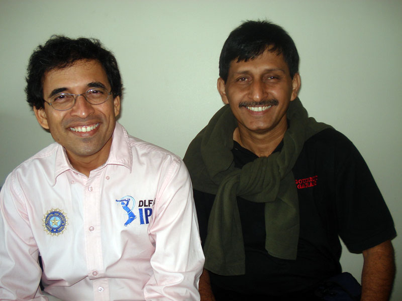 Dr Khanna with Harsha Bhogle, 2009